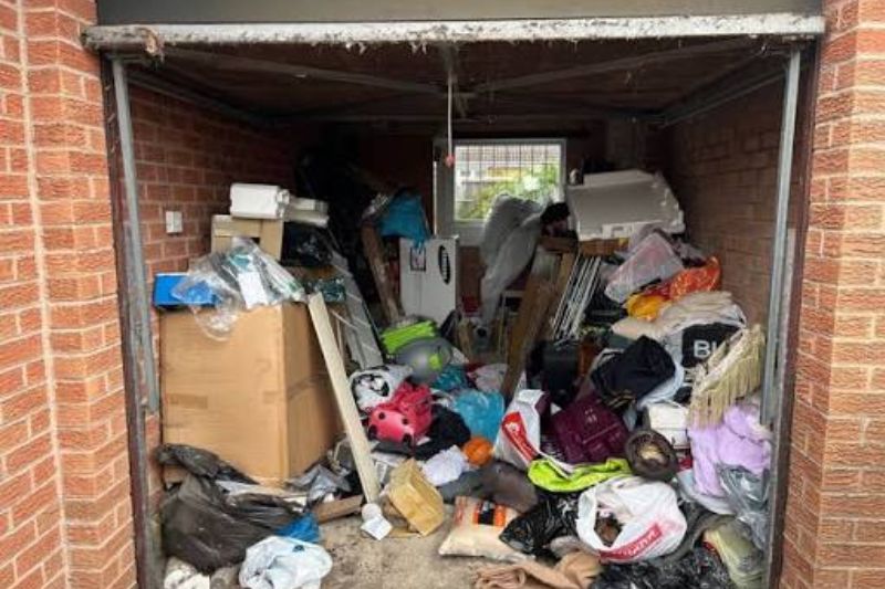 Garage Clearance Worthing: Streamlined Property Decluttering
